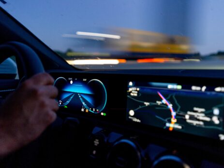 infotainment_system_display_photo_real_technology